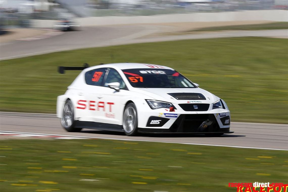 seat-tcr-dsg