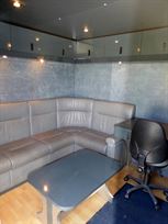 2-formula-car-or-2-prototype-transporter