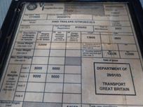 2-formula-car-or-2-prototype-transporter