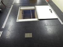 2-formula-car-or-2-prototype-transporter