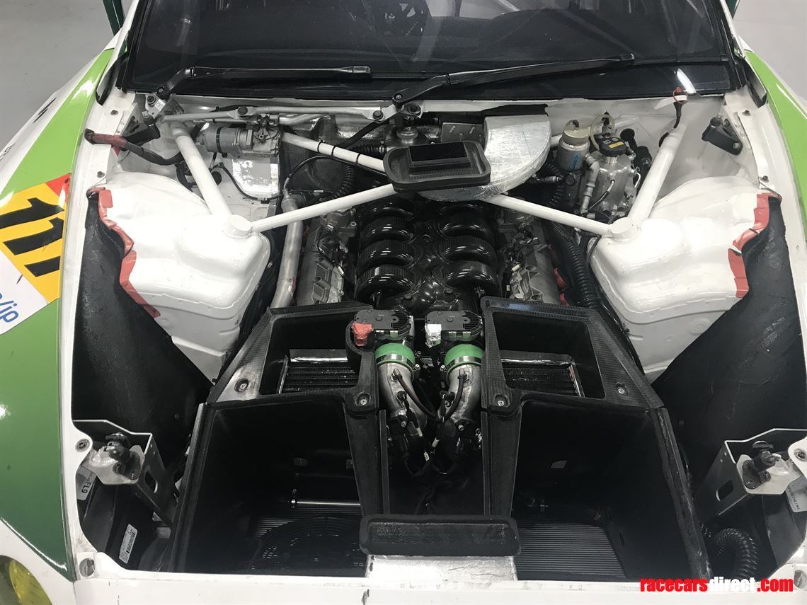 2016-bentley-continental-gt3---ch023-ch025--