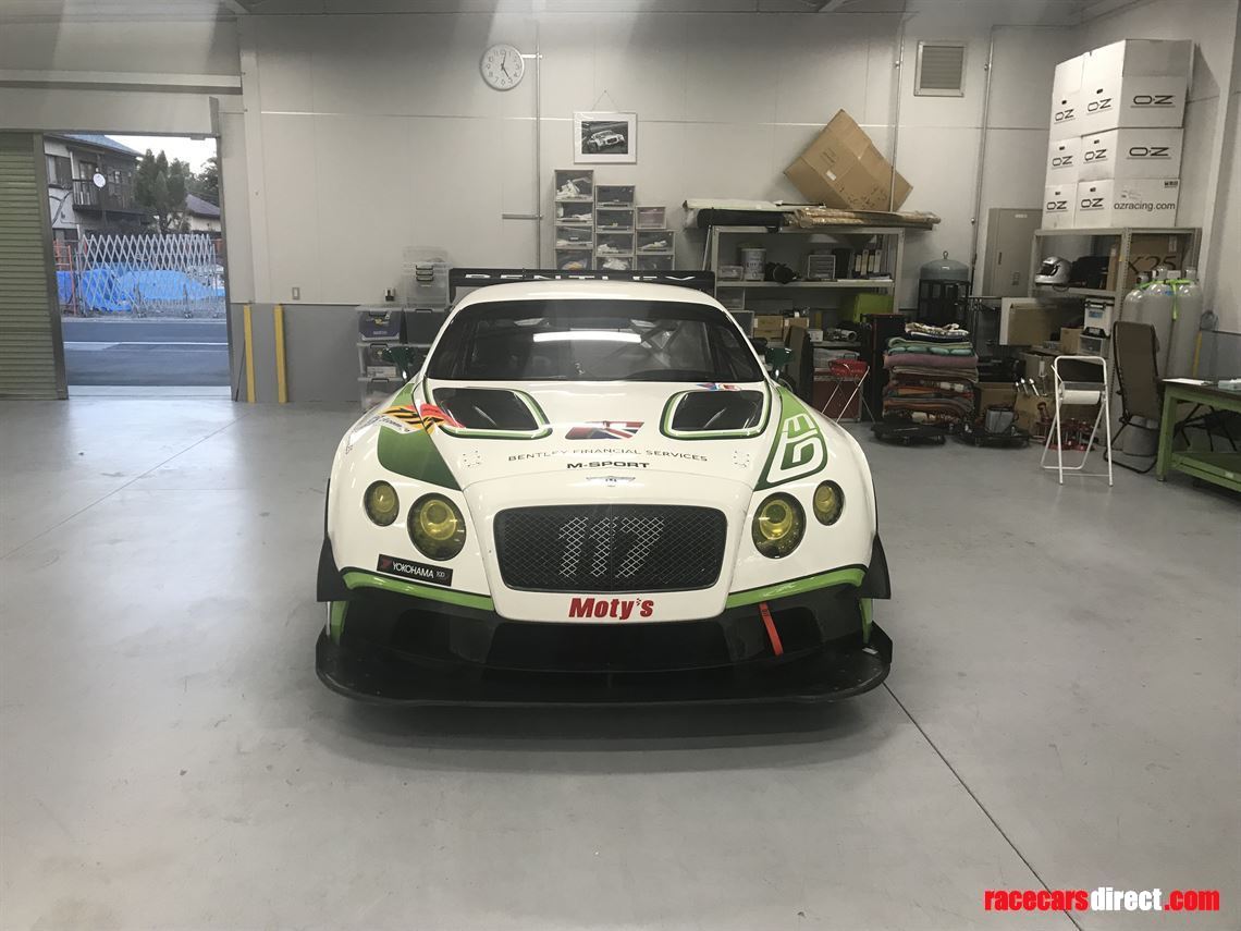 2016-bentley-continental-gt3---ch023-ch025--
