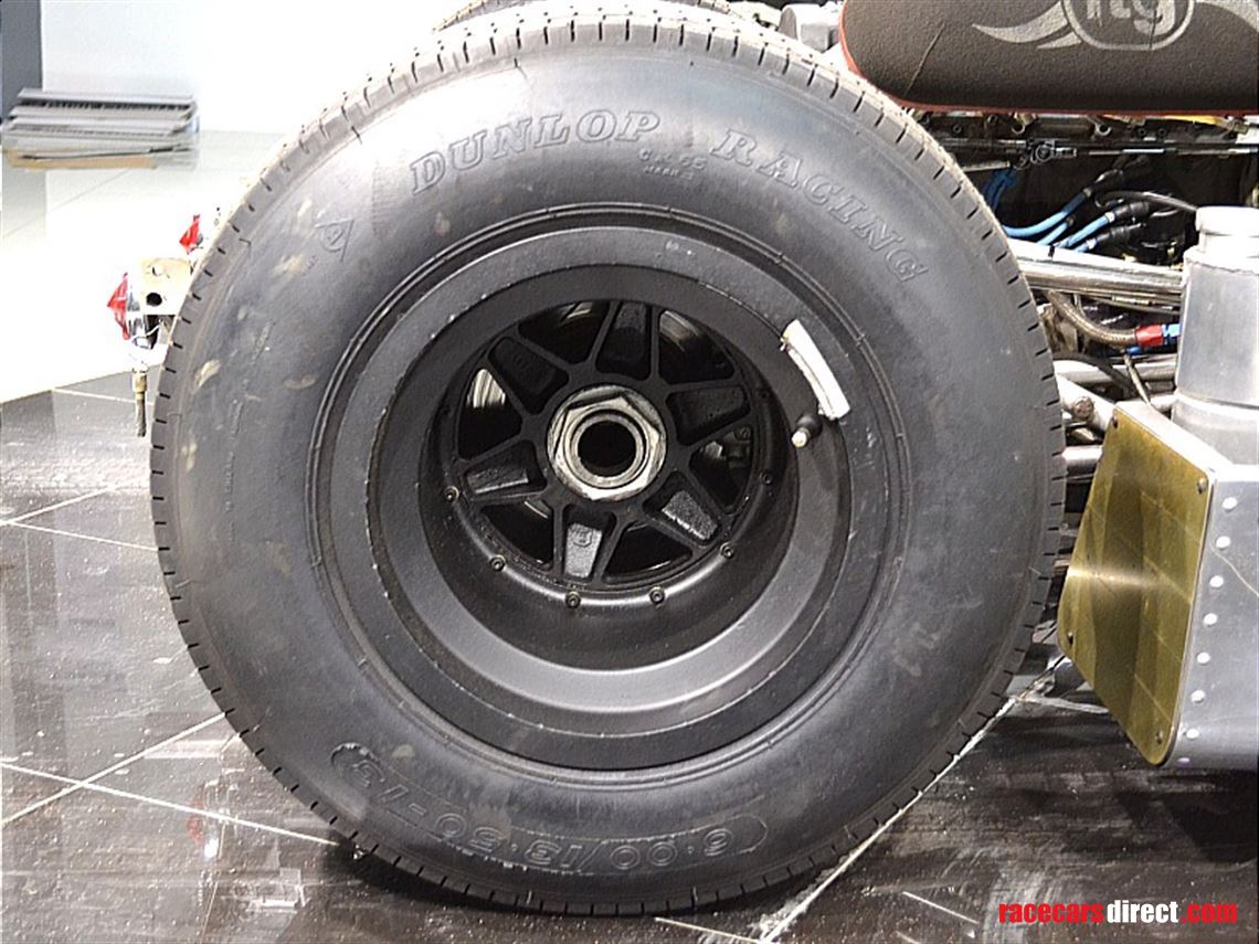 lola-212-hu37---sold