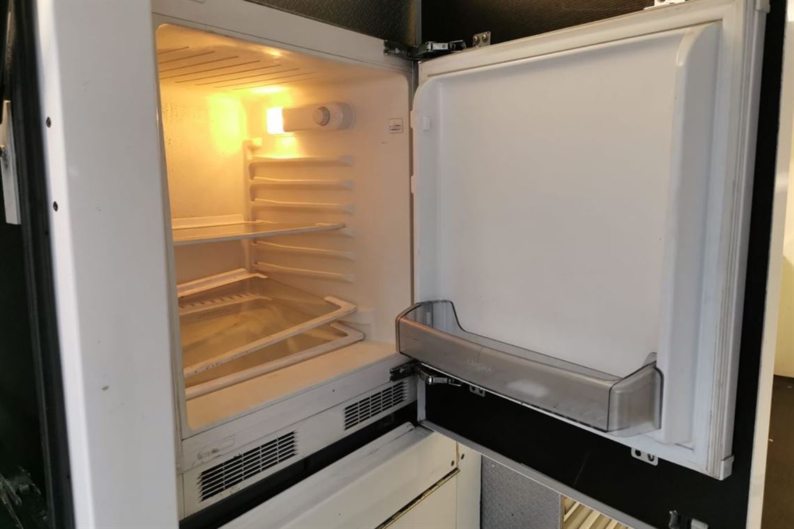 hopkins-race-rally-cross-trailer-with-living