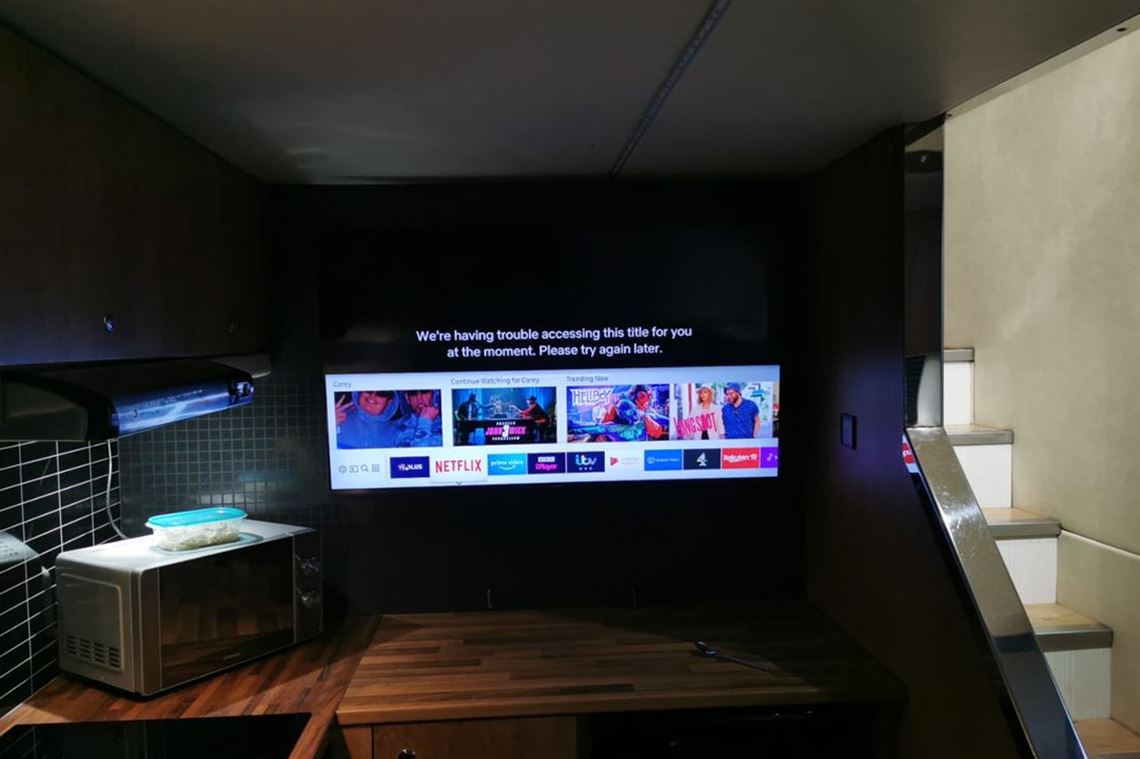 hopkins-race-rally-cross-trailer-with-living