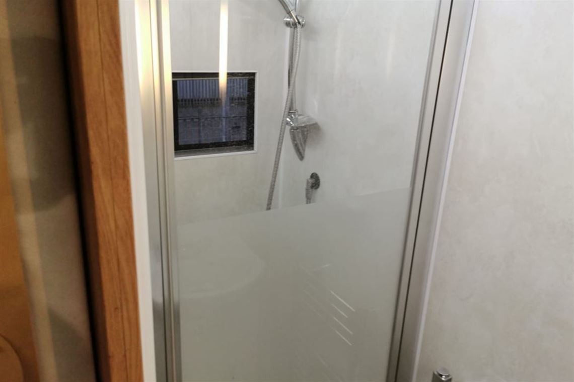 hopkins-race-rally-cross-trailer-with-living