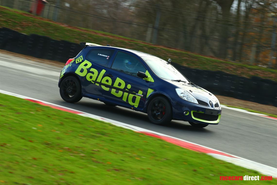 renault-clio-197-cup-price-reduced