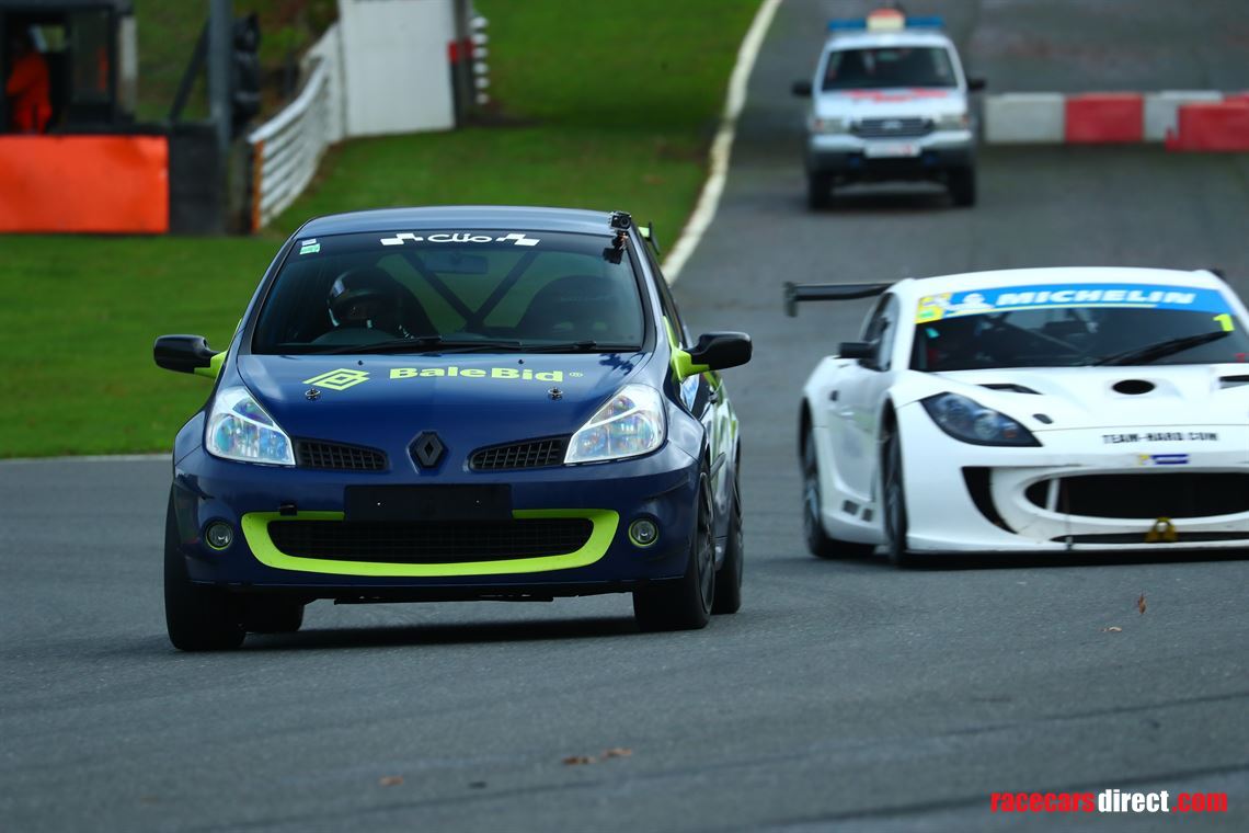 renault-clio-197-cup-price-reduced