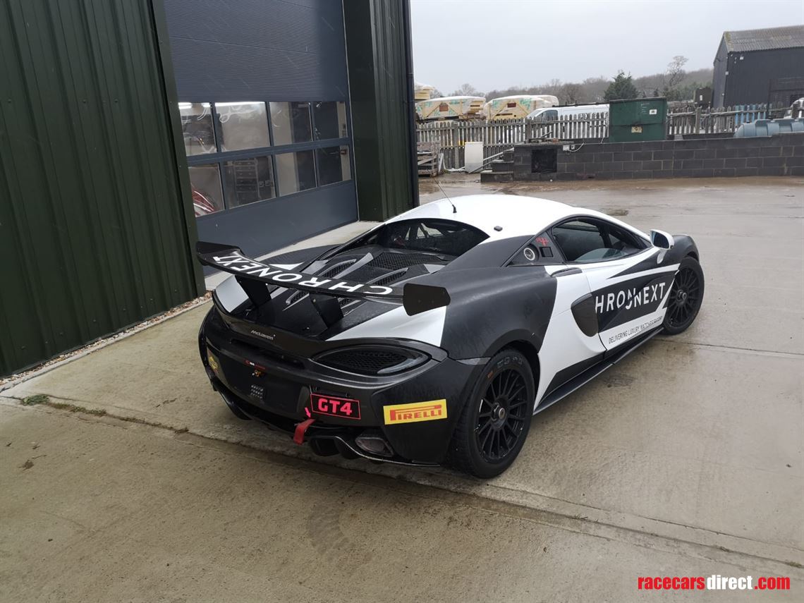 mclaren-570-gt4