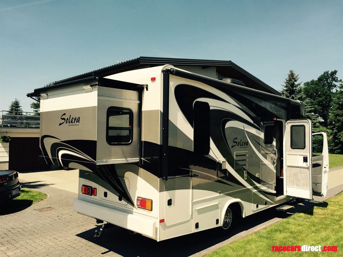 luxury-camper-mercedes-sprinter-solera