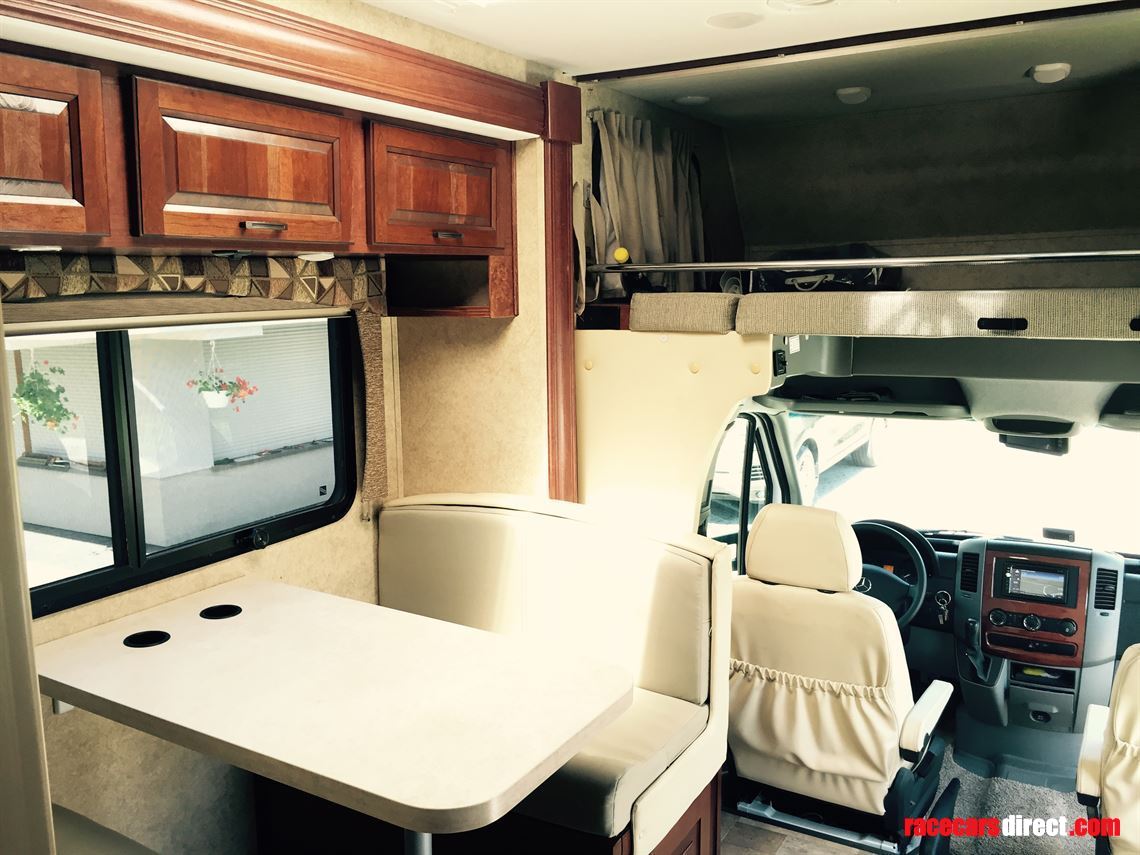 luxury-camper-mercedes-sprinter-solera