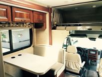 luxury-camper-mercedes-sprinter-solera
