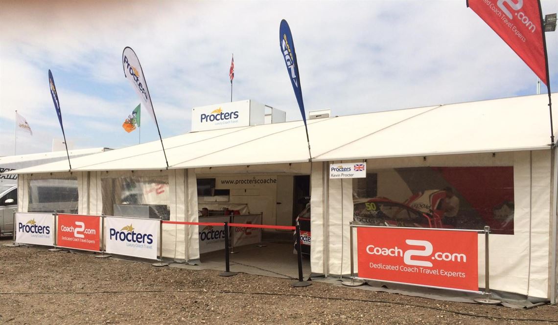 2-car-transporter-with-living-workshop