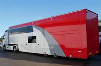 2-car-transporter-with-living-workshop