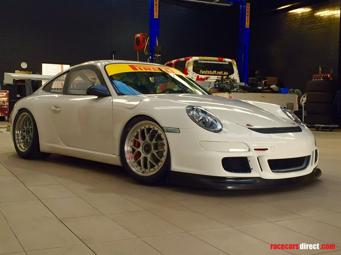 porsche-997-cup-car