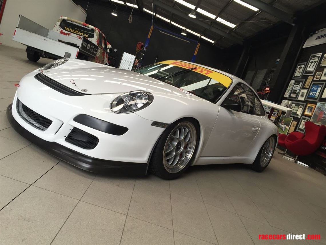 porsche-997-cup-car