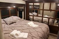 jayco-north-point-379dbfs