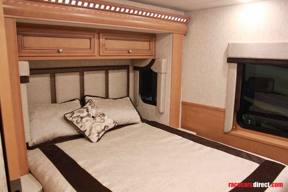 new-newmar-baystar-sport-2702