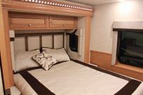 new-newmar-baystar-sport-2702