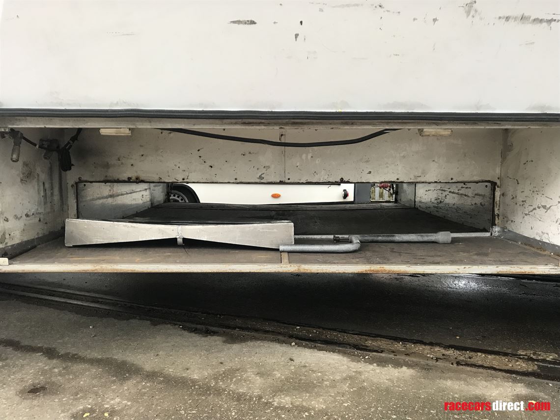 4-car-gt-race-trailer