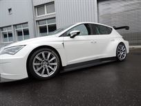 cupra-tcr-seq-with-very-low-mileage-for-sale