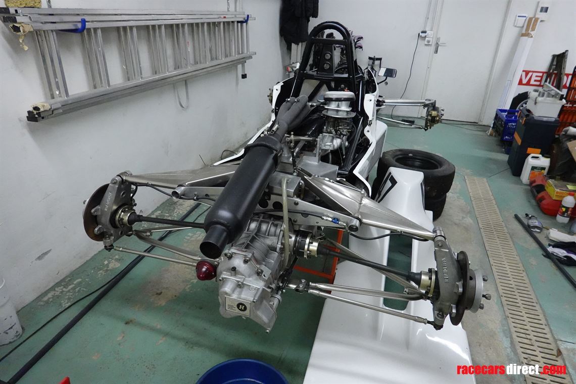 formula-ford-van-diemen-rf-85