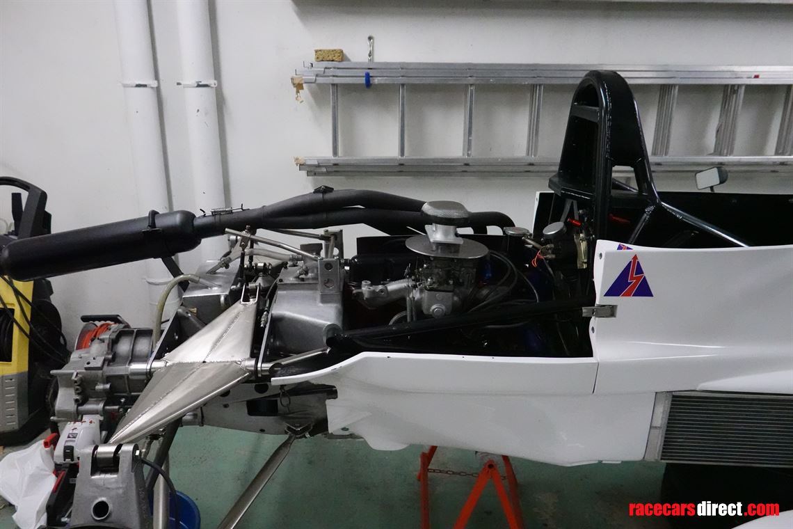 formula-ford-van-diemen-rf-85