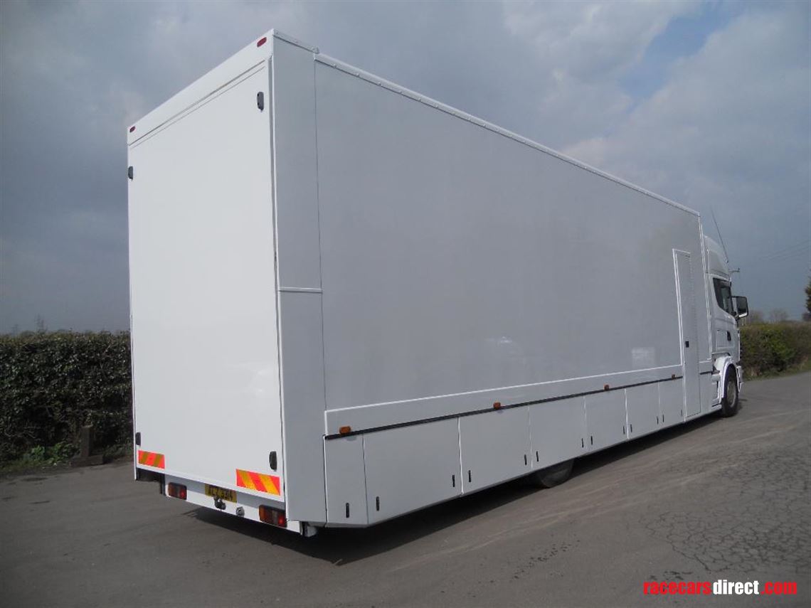 hopkins-built-scania-18t-race-transporter-for