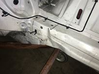 bmw-e46-m3-damaged-race-prepped-shell-with-v5