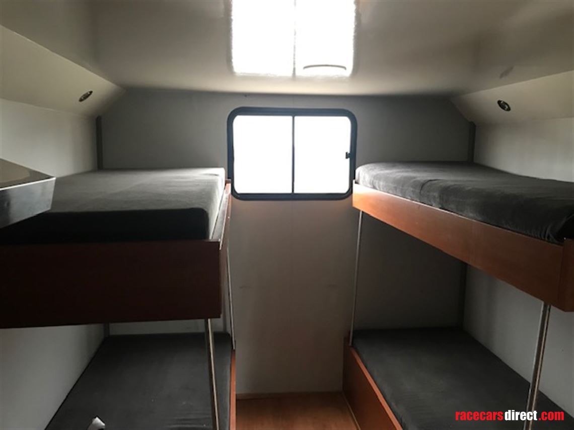 racetrailer-office-double-deck-kitchen-awing