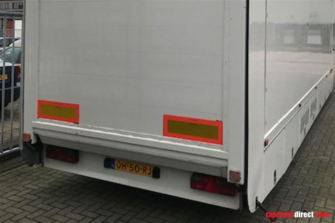 racetrailer-office-double-deck-kitchen-awing