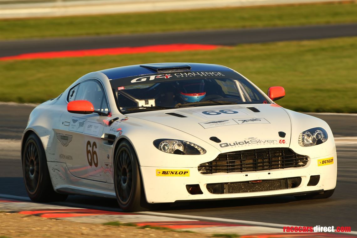 2008-aston-martin-n24-racecar