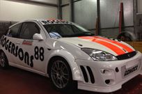 ford-focus-saloon-race-car-2000