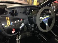 ford-focus-saloon-race-car-2000