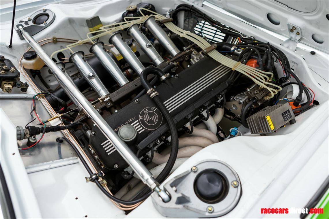 1978-bmw-30-csl-batmobile-group-2