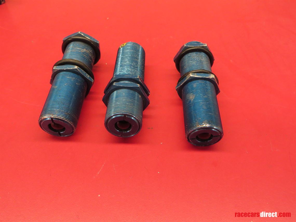 marelli-dashecubeacons-and-flash-card-readers