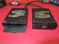 marelli-dashecubeacons-and-flash-card-readers