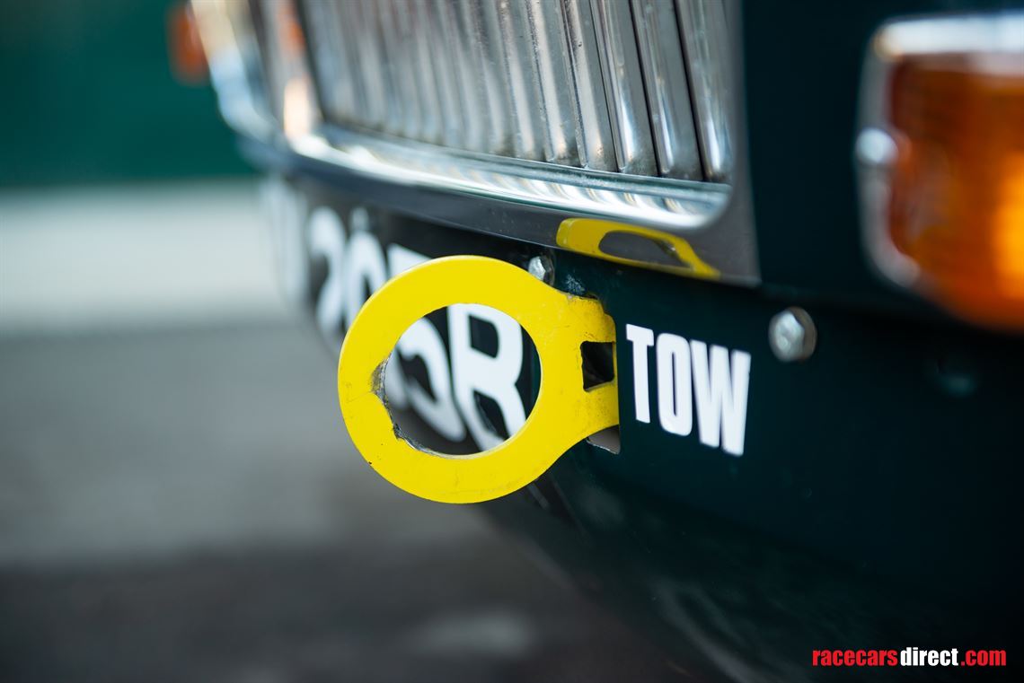 1964-mgb-roadster-fia-race-car