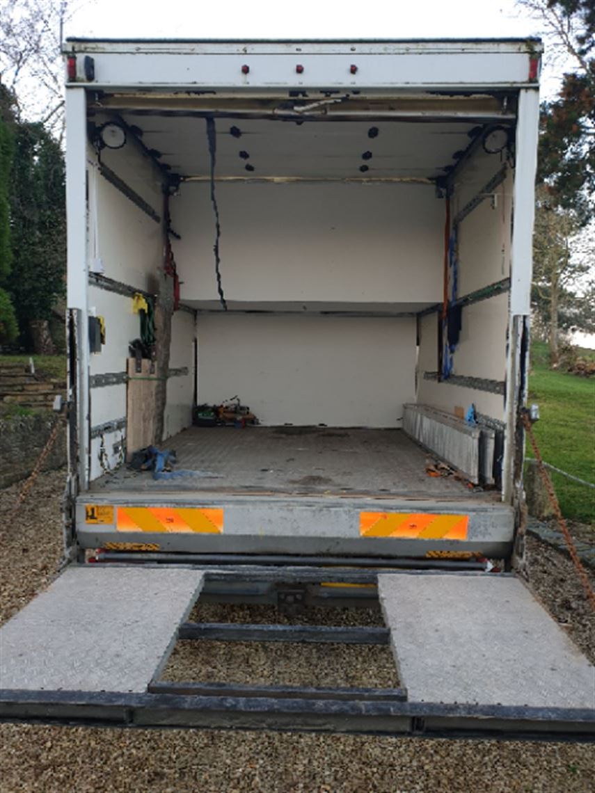 2002-iveco-cargo-75-tonne-race-lorry