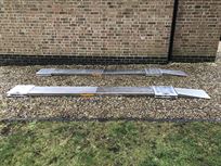 longacre-set-up-ramps-and-platforms