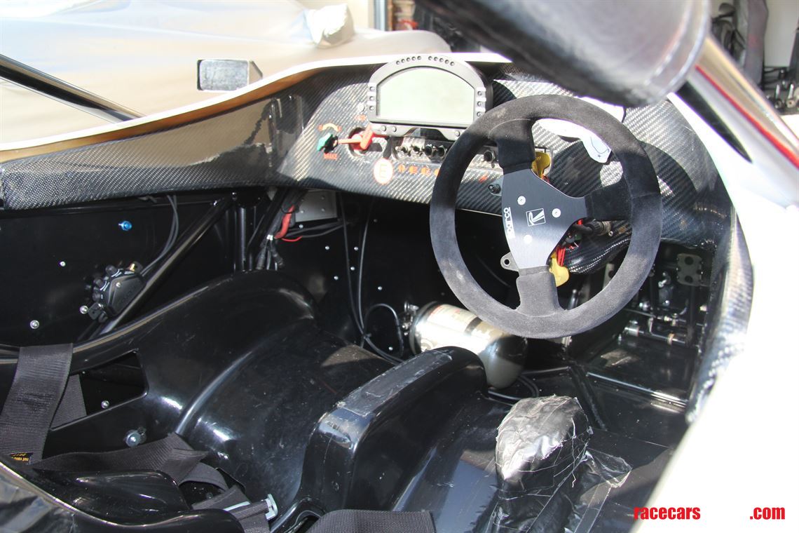 low-mileage-radical-sr3-rs-with-spares---neve