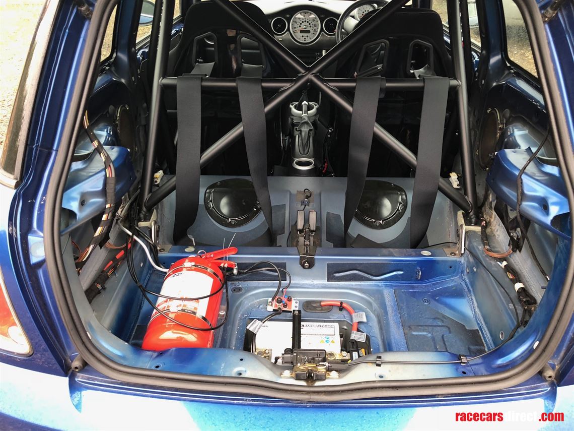 mini-challenge-cooper-s-class-specification-r