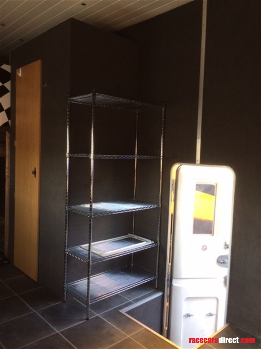 75t-race-transporter