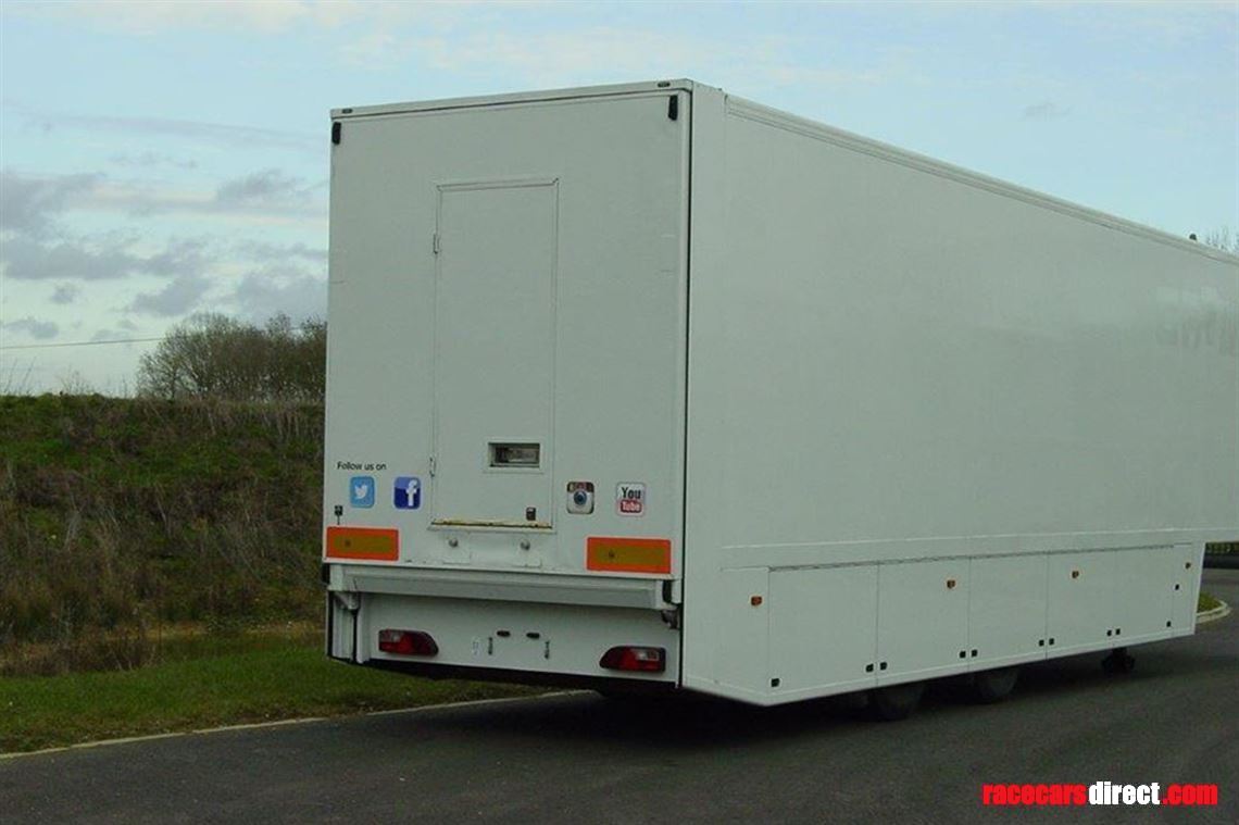 race-trailer-takes-2-gts-prototypes-or-saloon