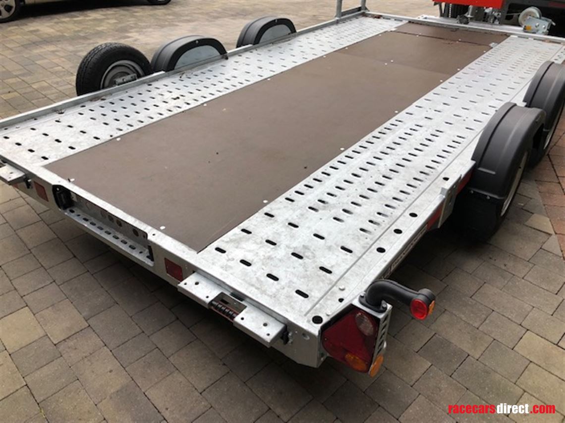 brian-james-a4-transporter-fully-loaded-near-