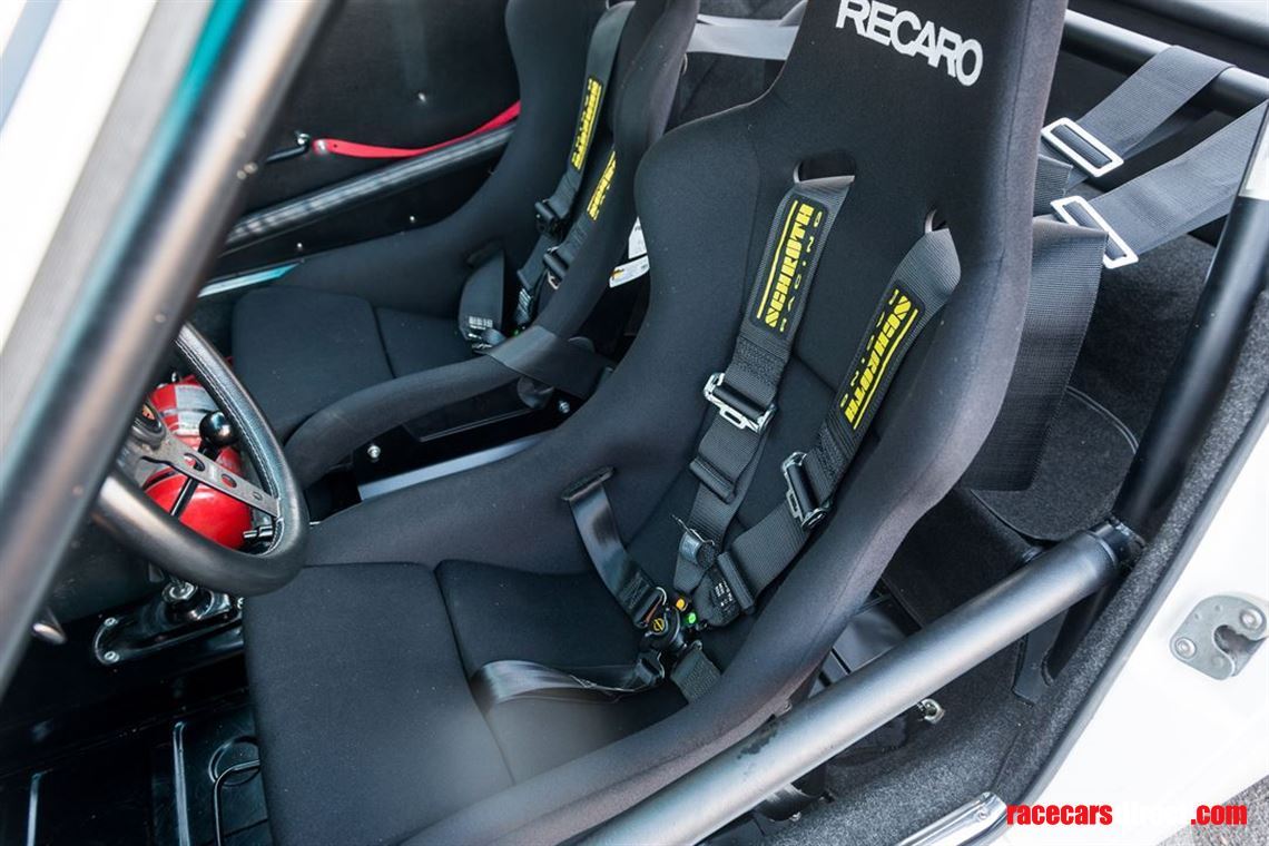 1965-porsche-911-2-litre-race-car