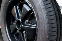 1965-porsche-911-2-litre-race-car