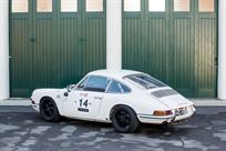 1965-porsche-911-2-litre-race-car