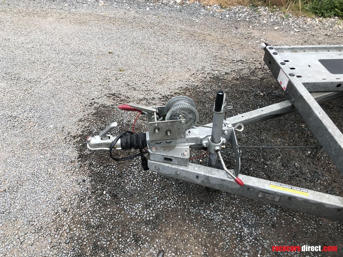 brian-james-a-max-trailer