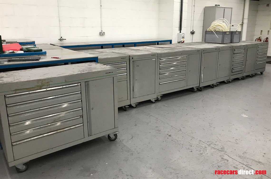 workshop-benches-and-cabinets